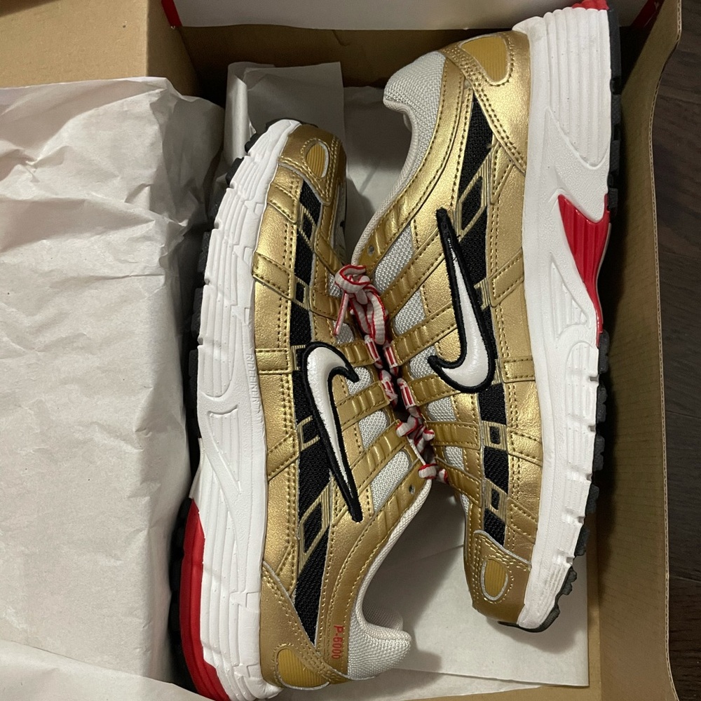 Nike P6000. Size 7W/5.5Y